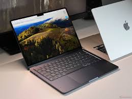 Apple MacBook Air 13" (M3)